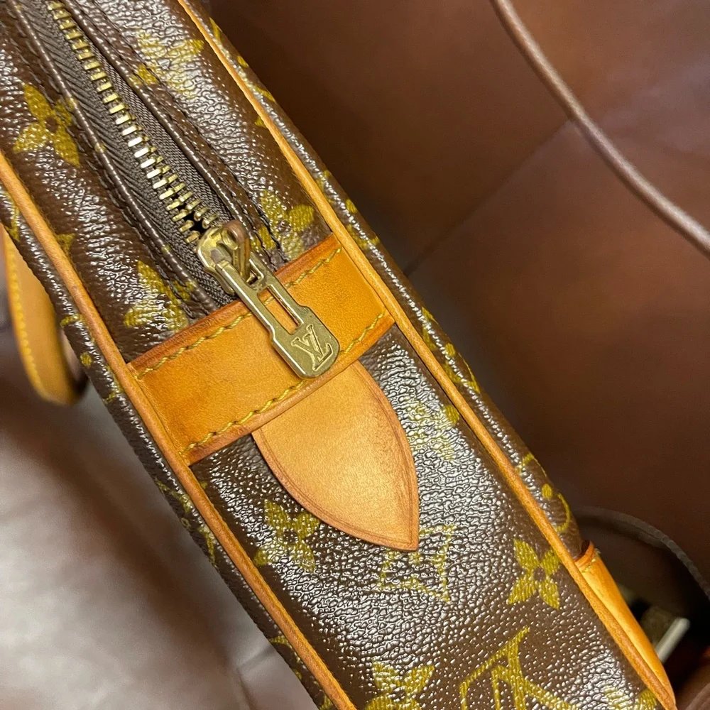 Authentic Louis Vuitton Bag Porte Documents Voyage Monogram briefcase laptop LV